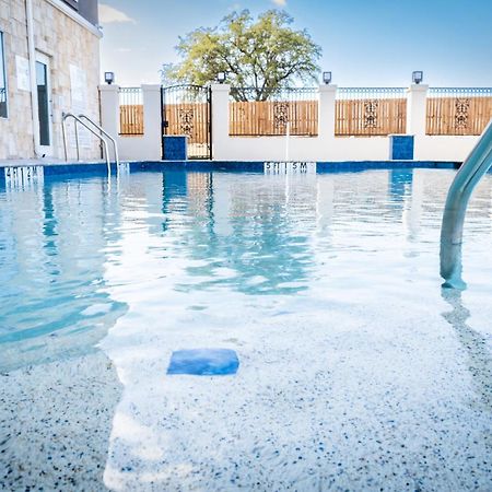 Holiday Inn Express Glen Rose By Ihg Exteriör bild
