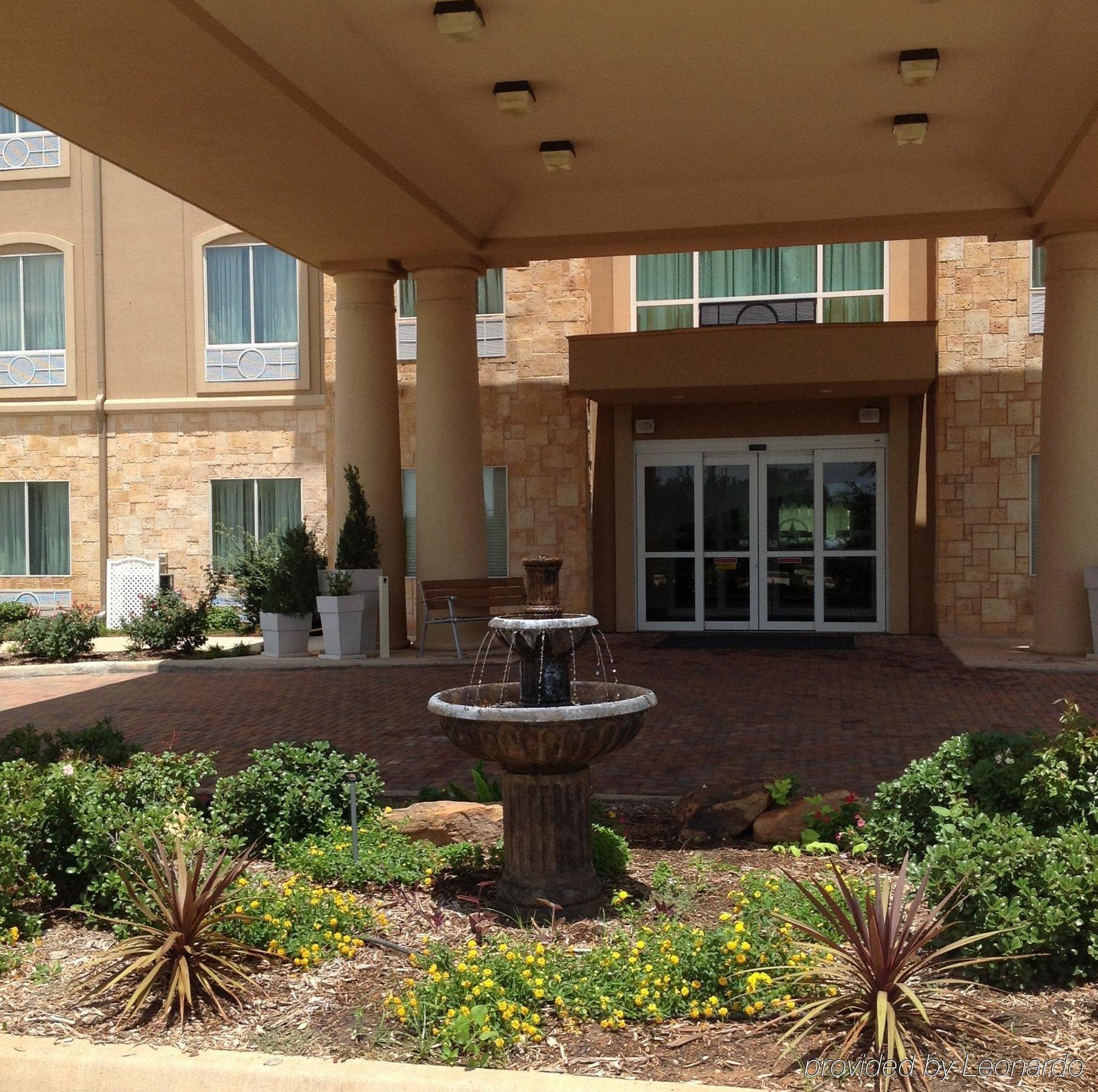 Holiday Inn Express Glen Rose By Ihg Exteriör bild